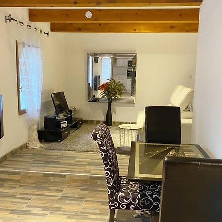 Calme Dans Maison De Village 60M2 Super Confort ديني-ليه-بان المظهر الخارجي الصورة